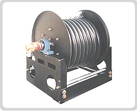Hose Reel for Special Purpose Vehicles of Lubiricator